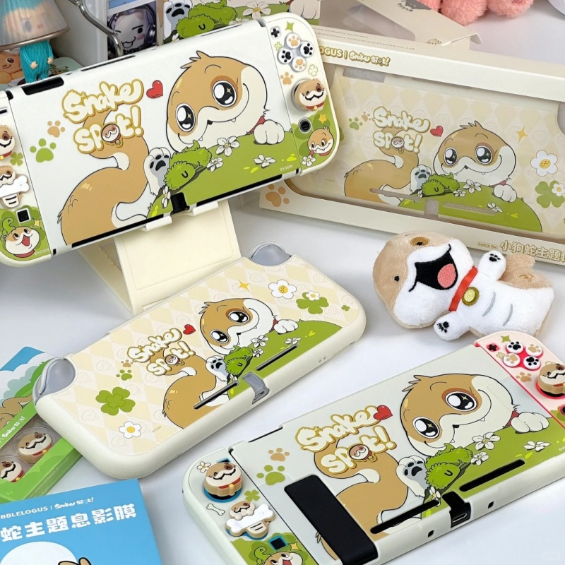 Urocze etui w kształcie węża n – Gaming Console Japan recenzja i cena